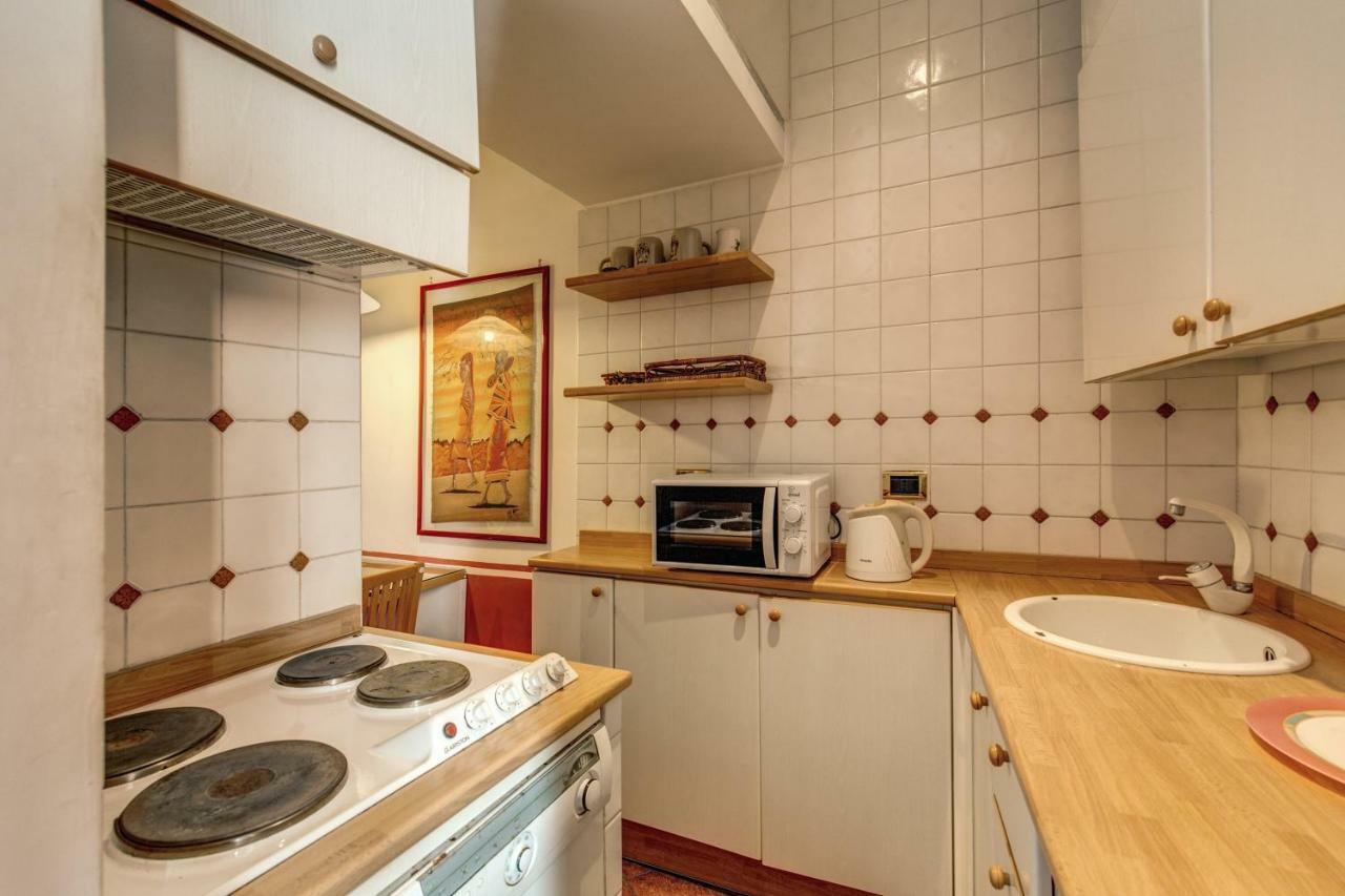 Lovely Flat By The Trevi Fountain Apartment Roma Ngoại thất bức ảnh