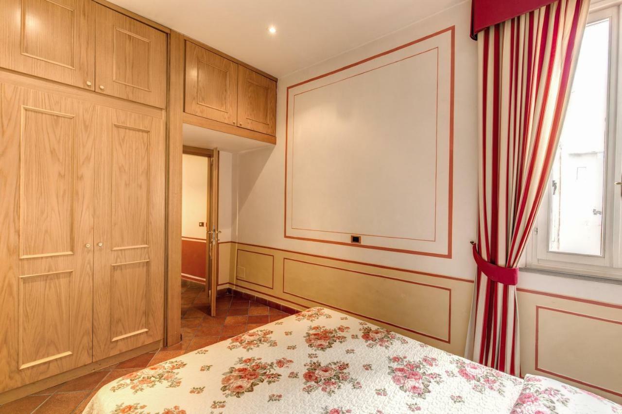 Lovely Flat By The Trevi Fountain Apartment Roma Ngoại thất bức ảnh