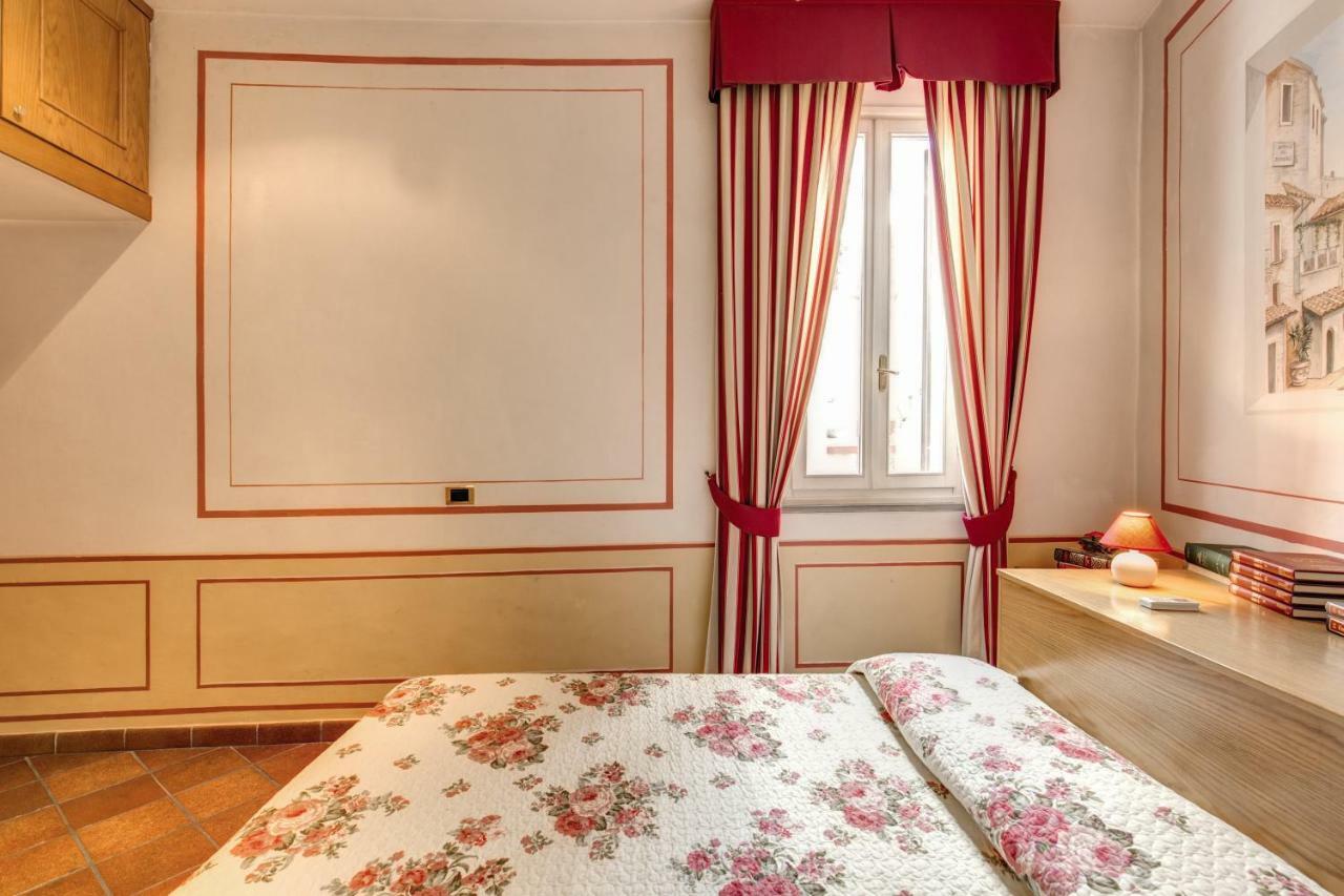 Lovely Flat By The Trevi Fountain Apartment Roma Ngoại thất bức ảnh
